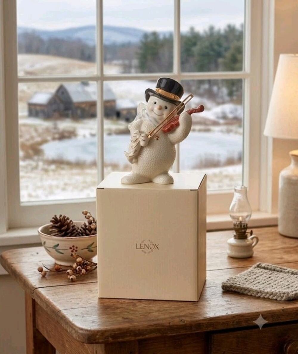 Lenox Snowman Serenade Porcelain Figurine Violin #760031 Ivory with Original Box